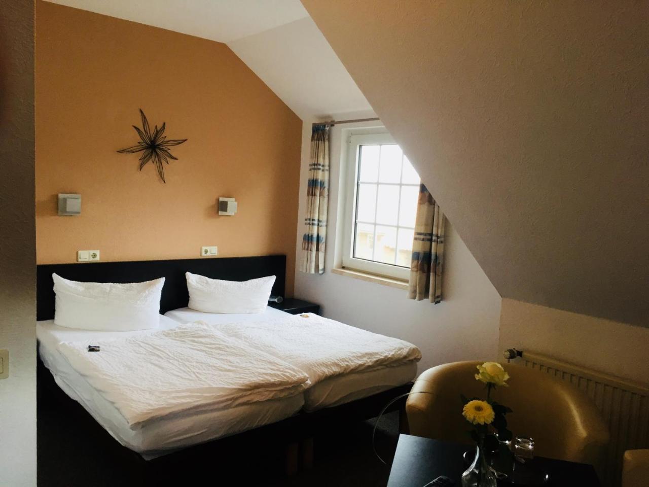 Hotel Wuelfers Gasthaus Gross Ippener Eksteriør bilde